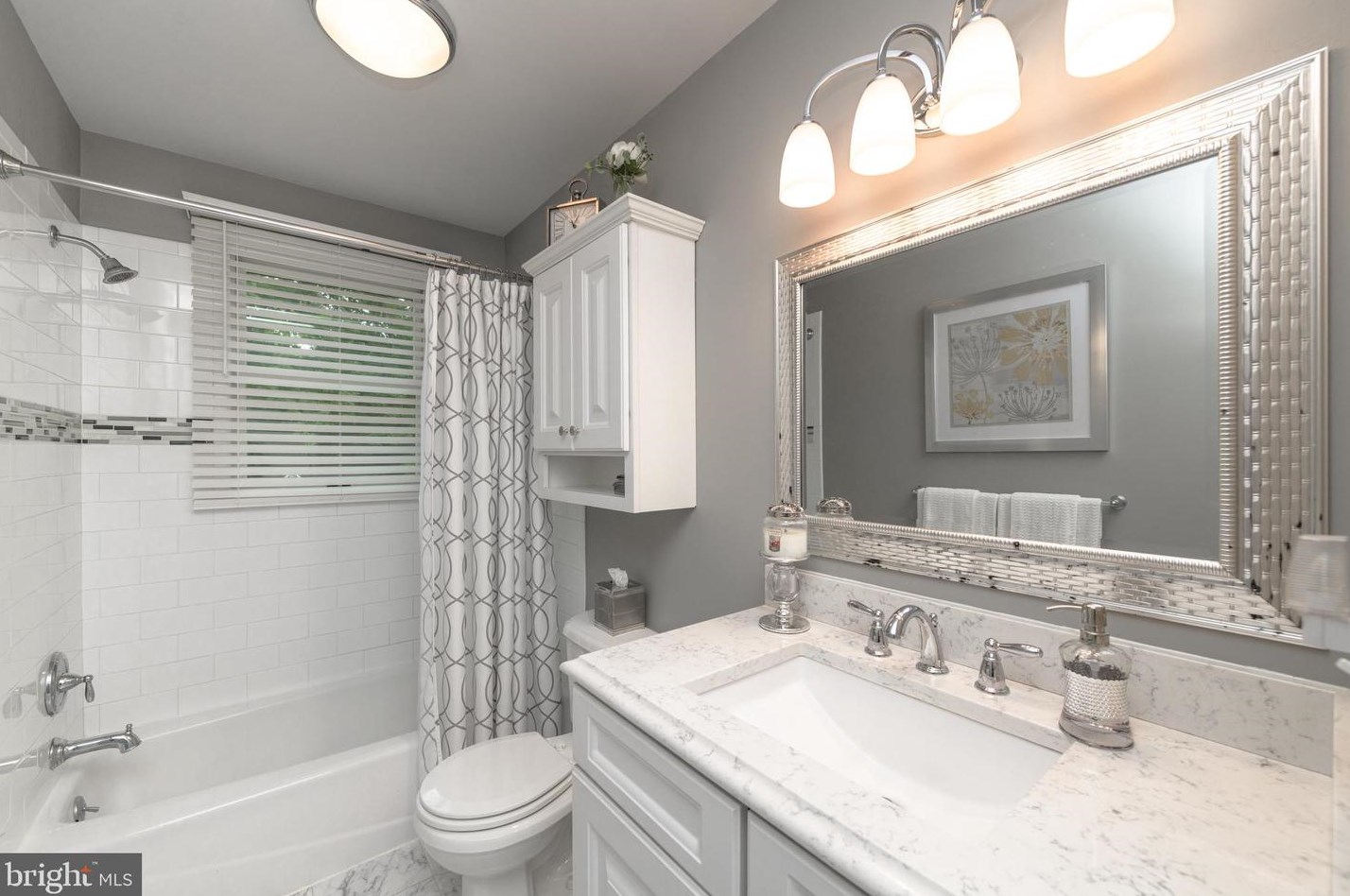 2211 Linden Ave, Waterford Township NJ 08004-1210 exterior