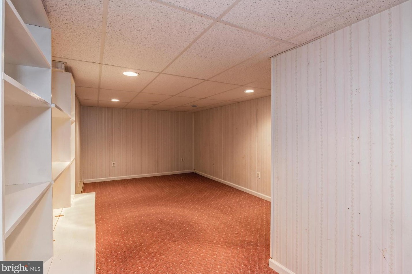 61 Woodstream Dr, Waterford Township NJ 08004-2923 exterior