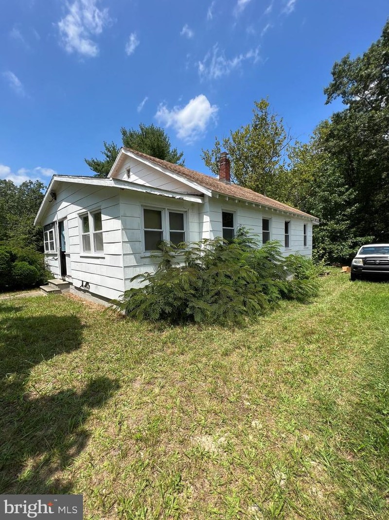 226 Stevens Ave, Waterford Township NJ 08004-2344 exterior