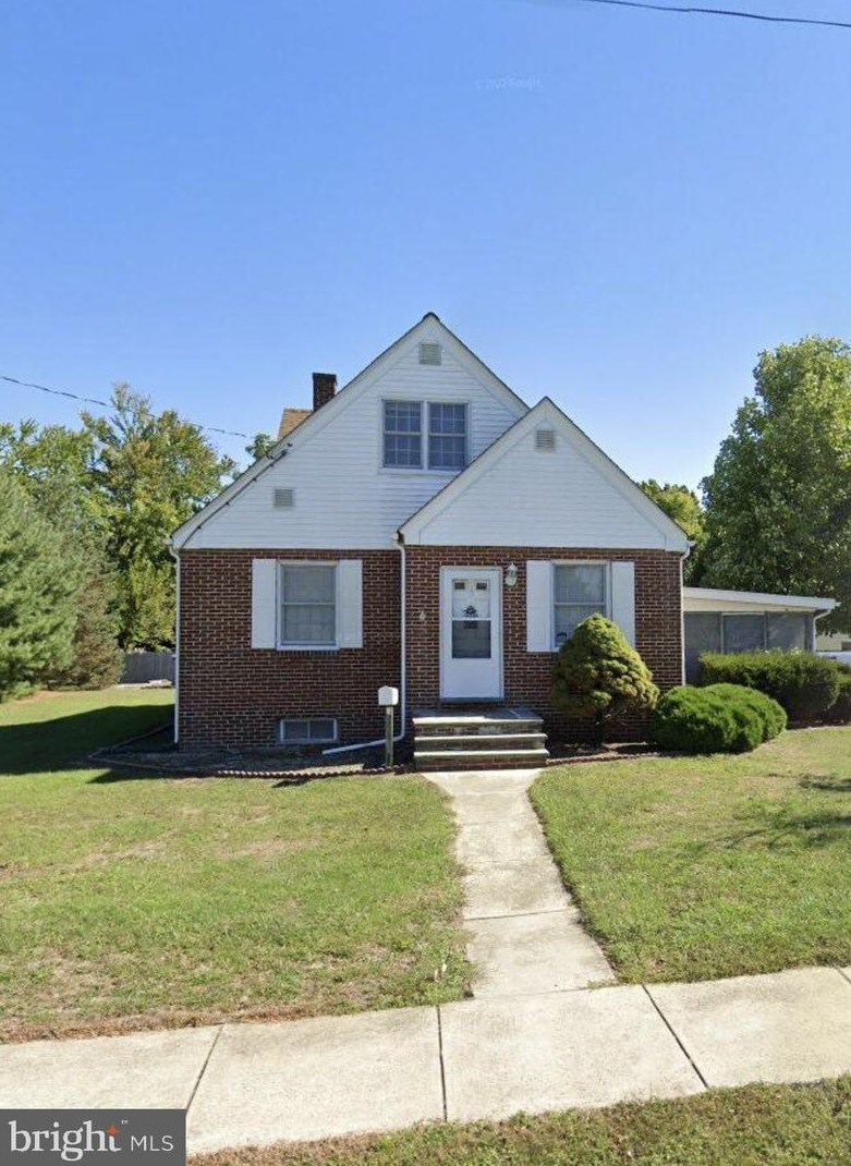 15 Haines Ave, Berlin Boro NJ  08009-2310 exterior