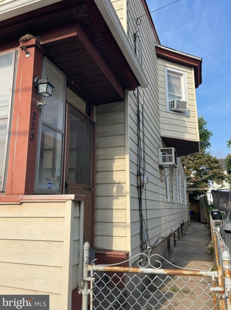 223 N Filmore St, Gloucester, NJ 08030