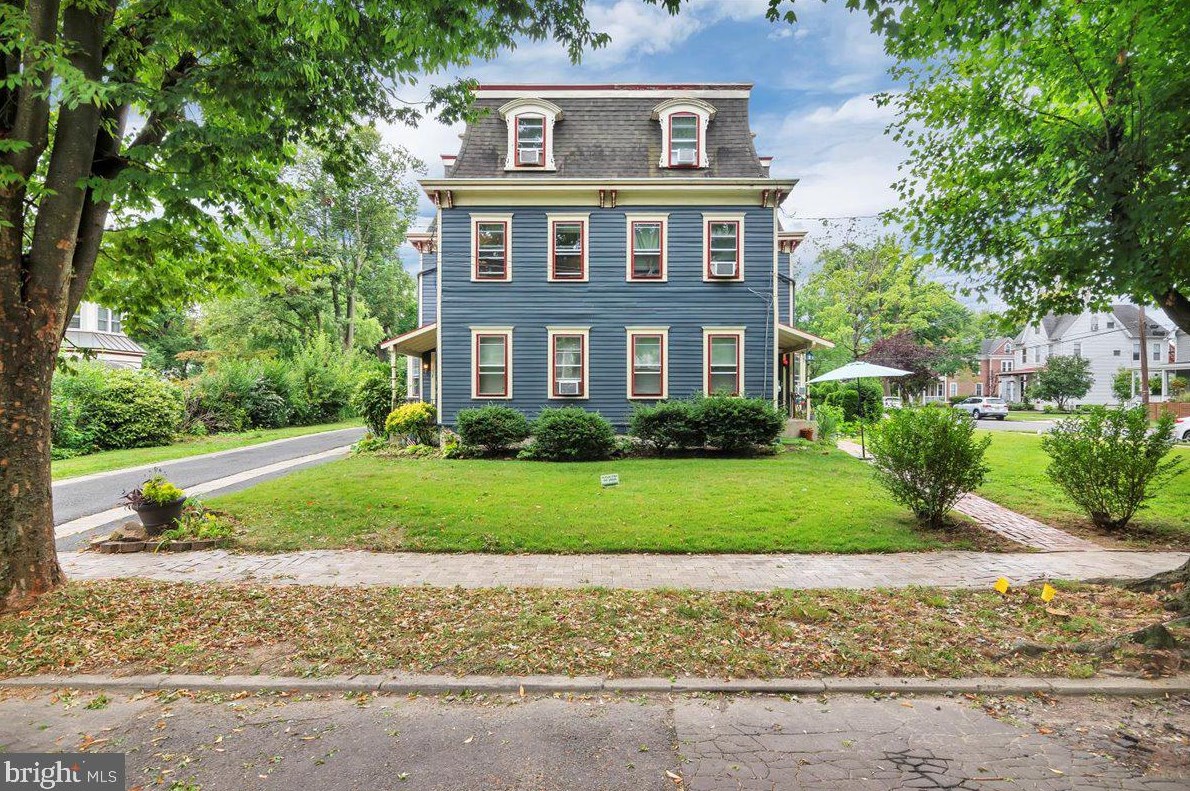 100 E Park Ave, Tavistock, NJ 08033