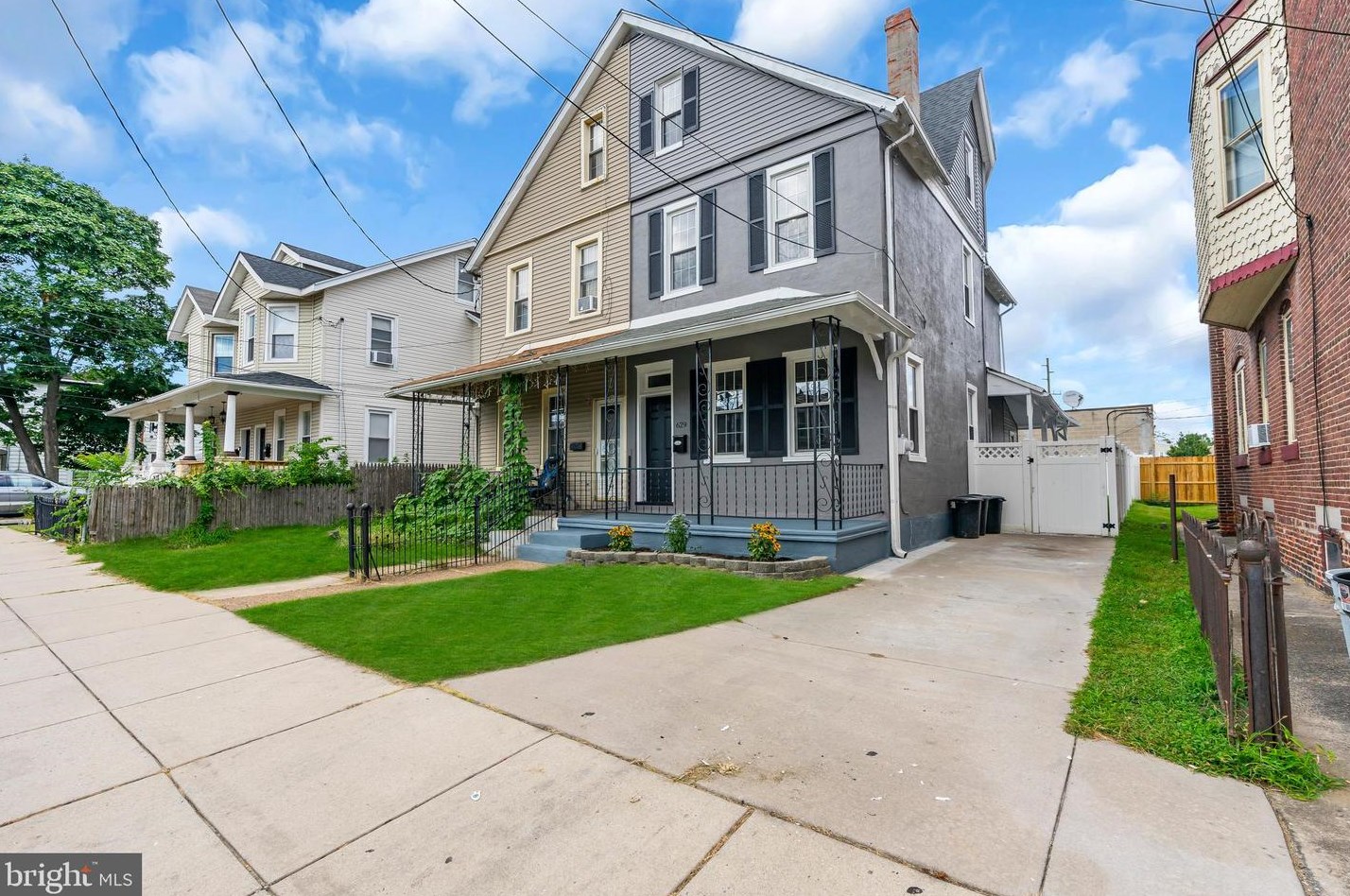 629 Market St, Gloucester, NJ 08030
