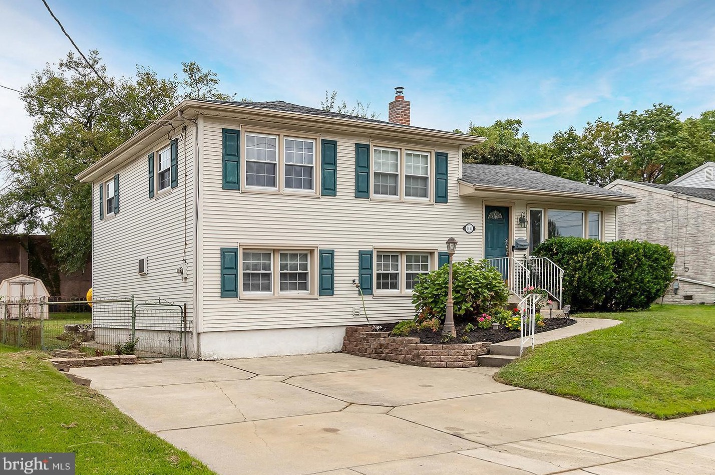 1445 Chestnut Ave, Gloucester, NJ 08030