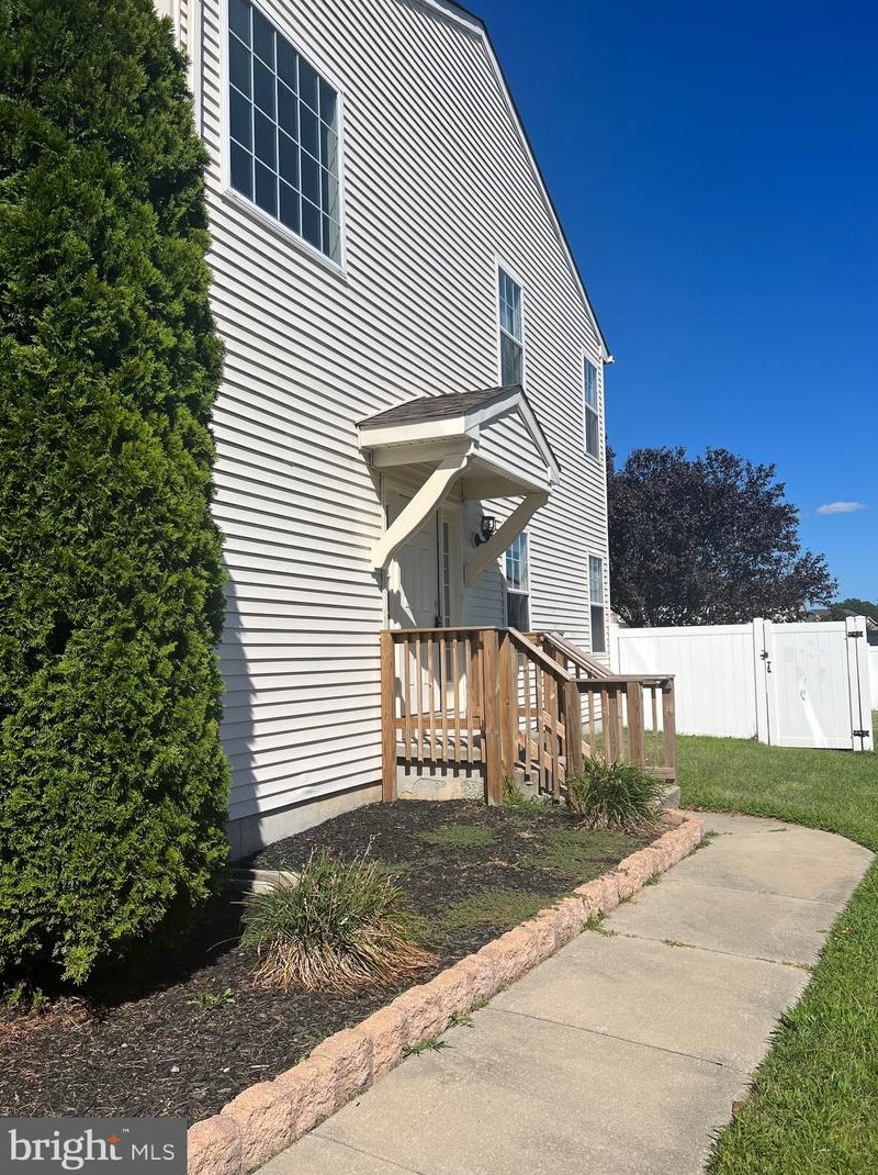 124 Sequoia Dr, Berlin Boro, NJ 08009