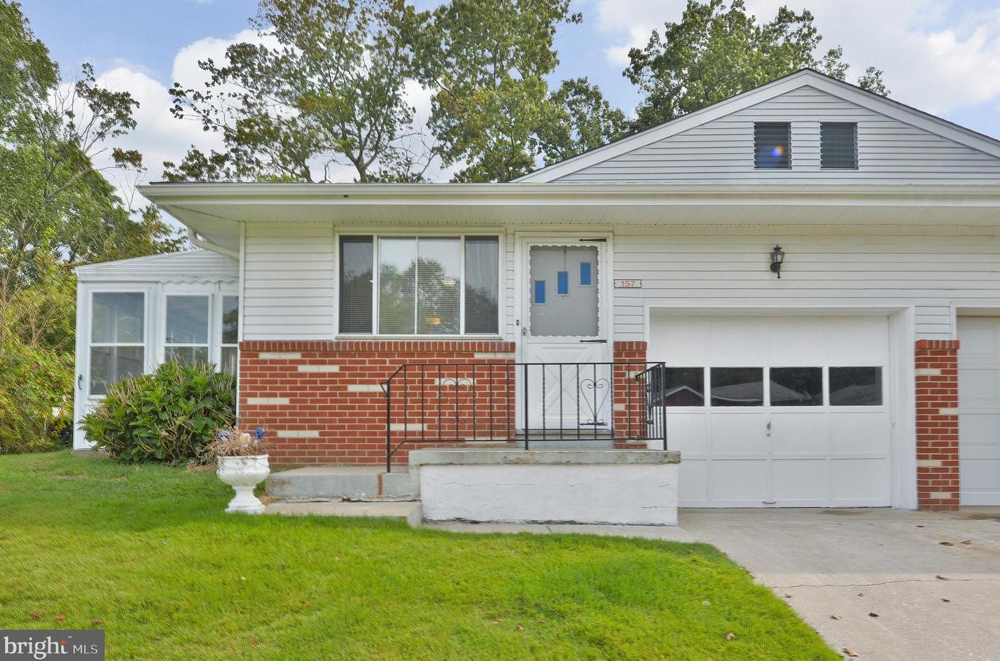 157 Elmtowne Blvd, Elm, NJ 08037