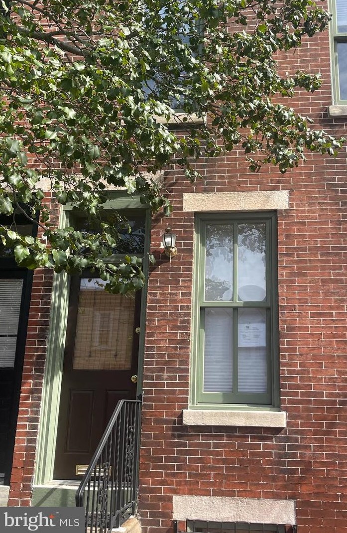 326 Point St, Camden, NJ 08102