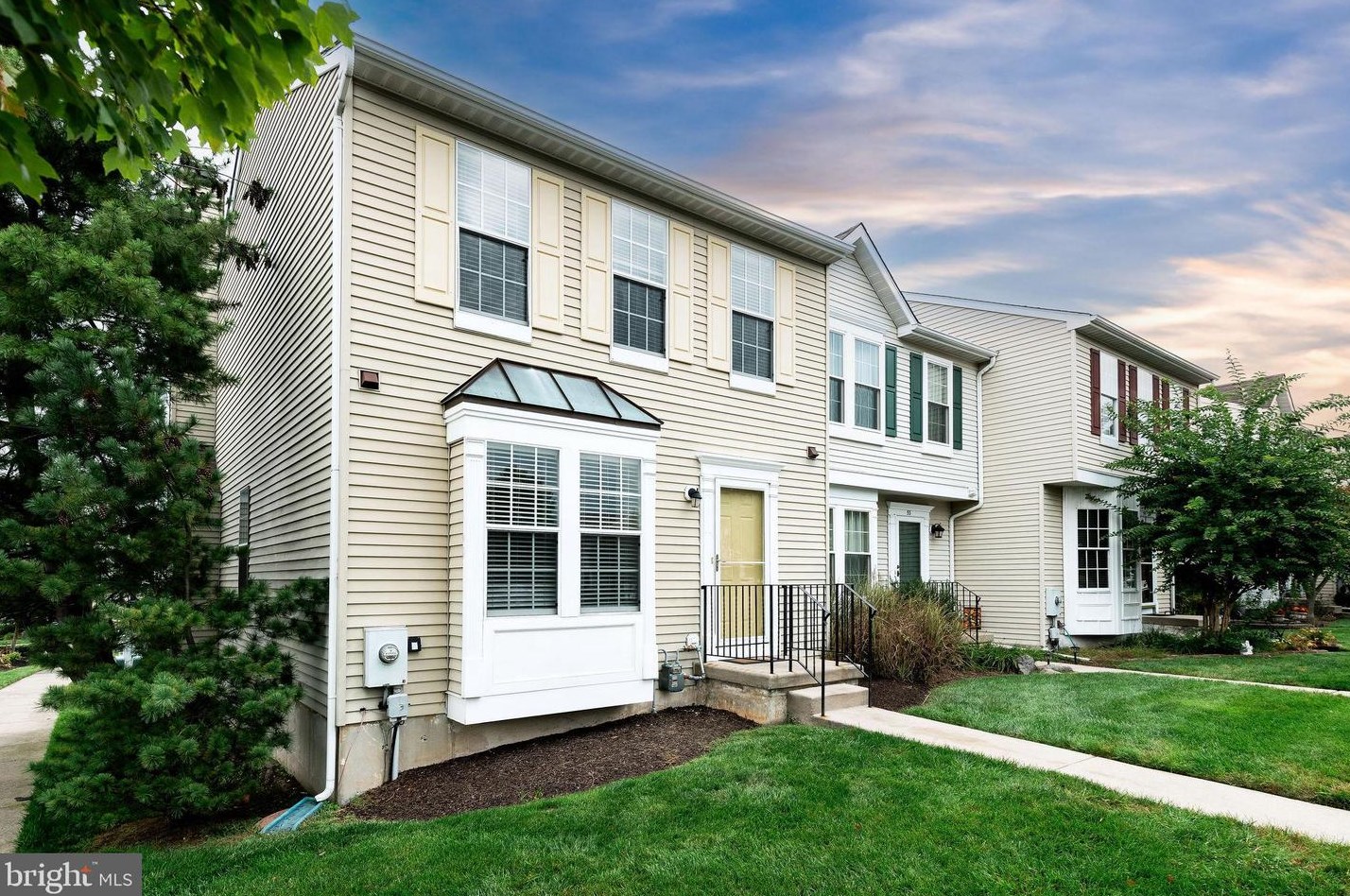 51 Pebble Ln, Blenheim, NJ 08012