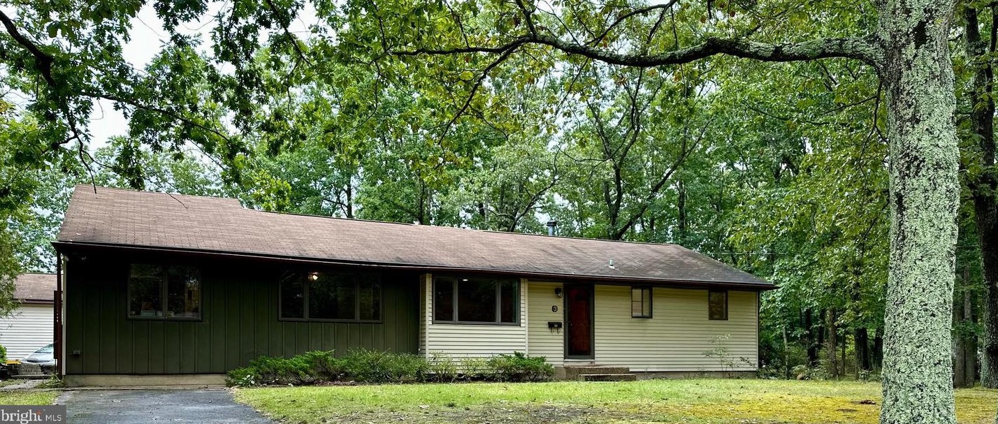 3 Thomas Rd, Franklin Township, NJ 08043