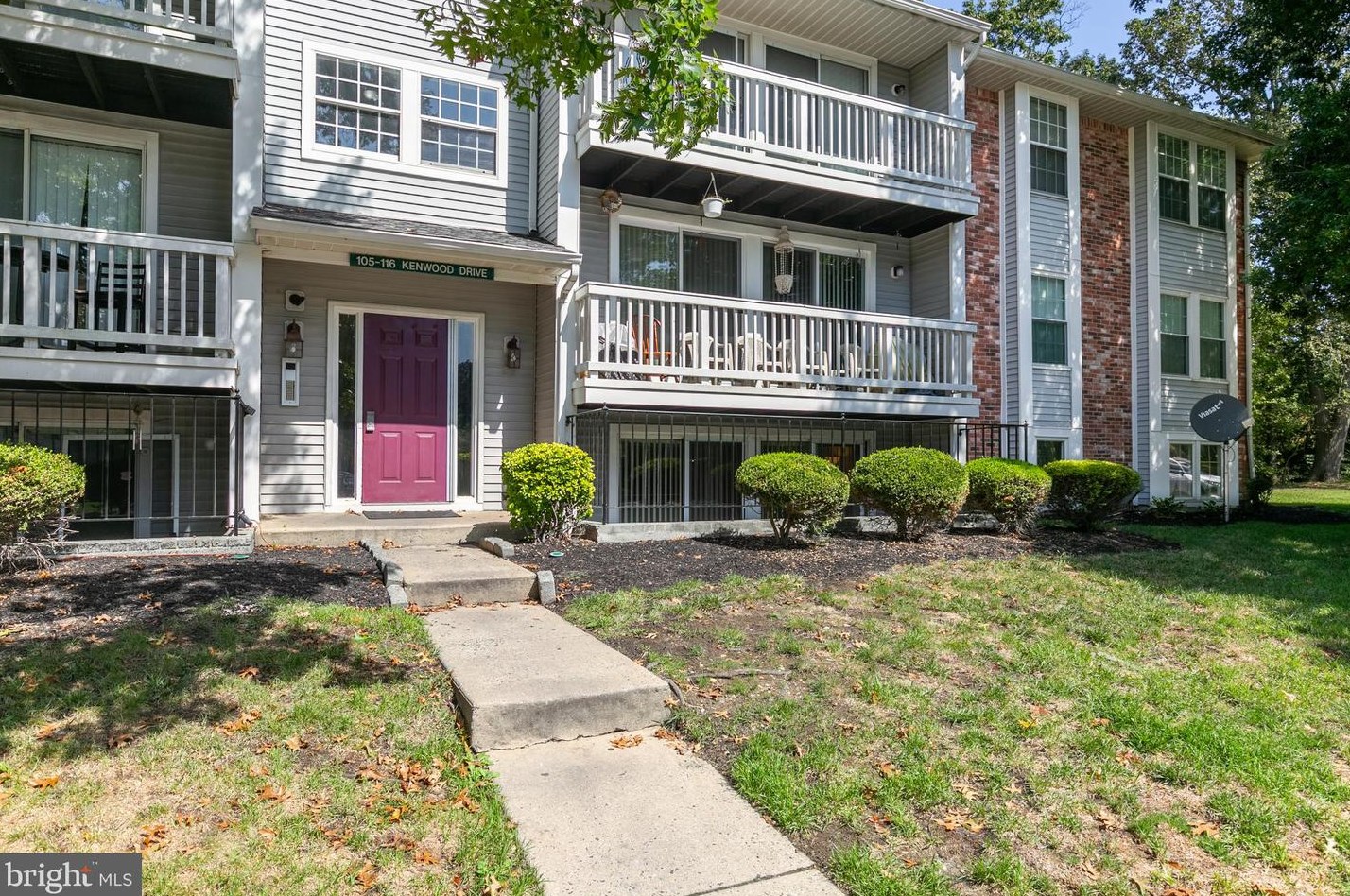 106 Kenwood Dr, Erial, NJ 08081-4215