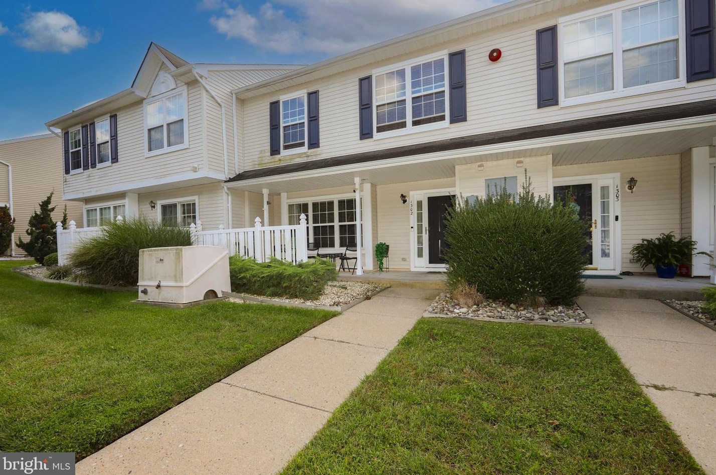 1302 Tanglewood Dr, Erial, NJ 08081
