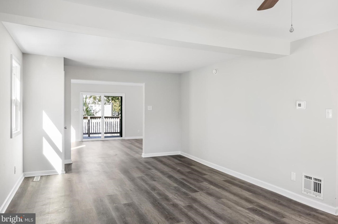 38 Warren Ave, Gloucester, NJ 08031