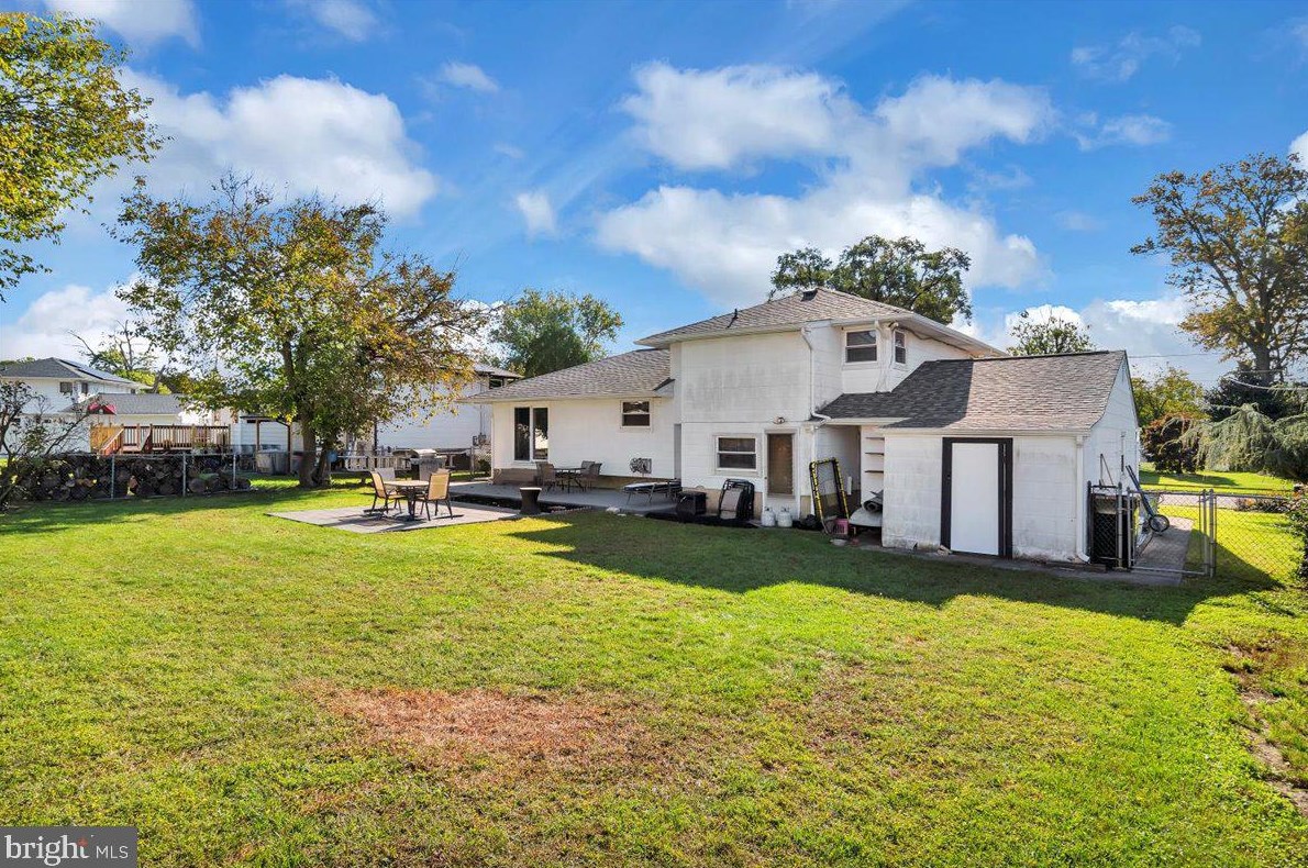 713 George Ln, Glendora NJ  08029-1712 exterior