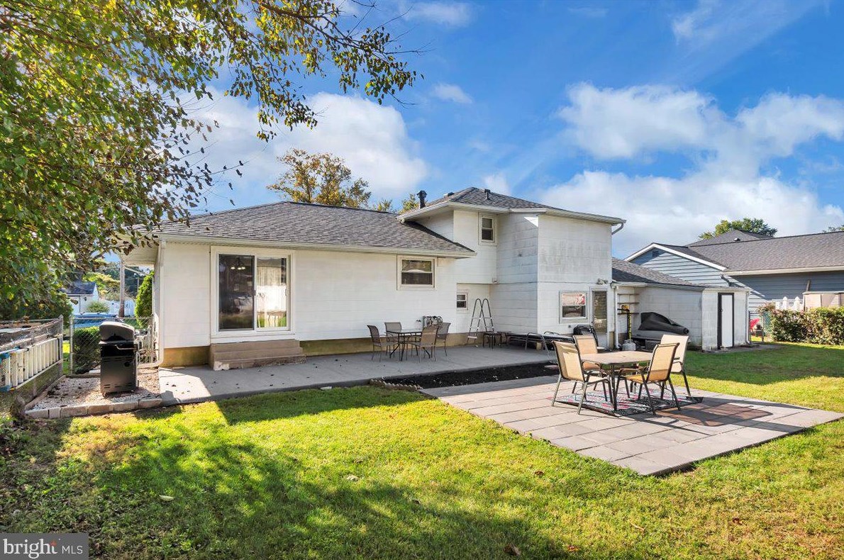 713 George Ln, Glendora NJ  08029-1712 exterior