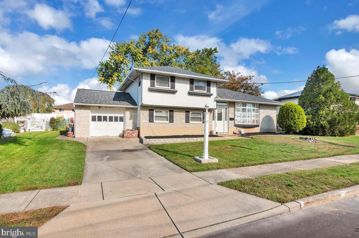 713 George Ln, Glendora, NJ 08029