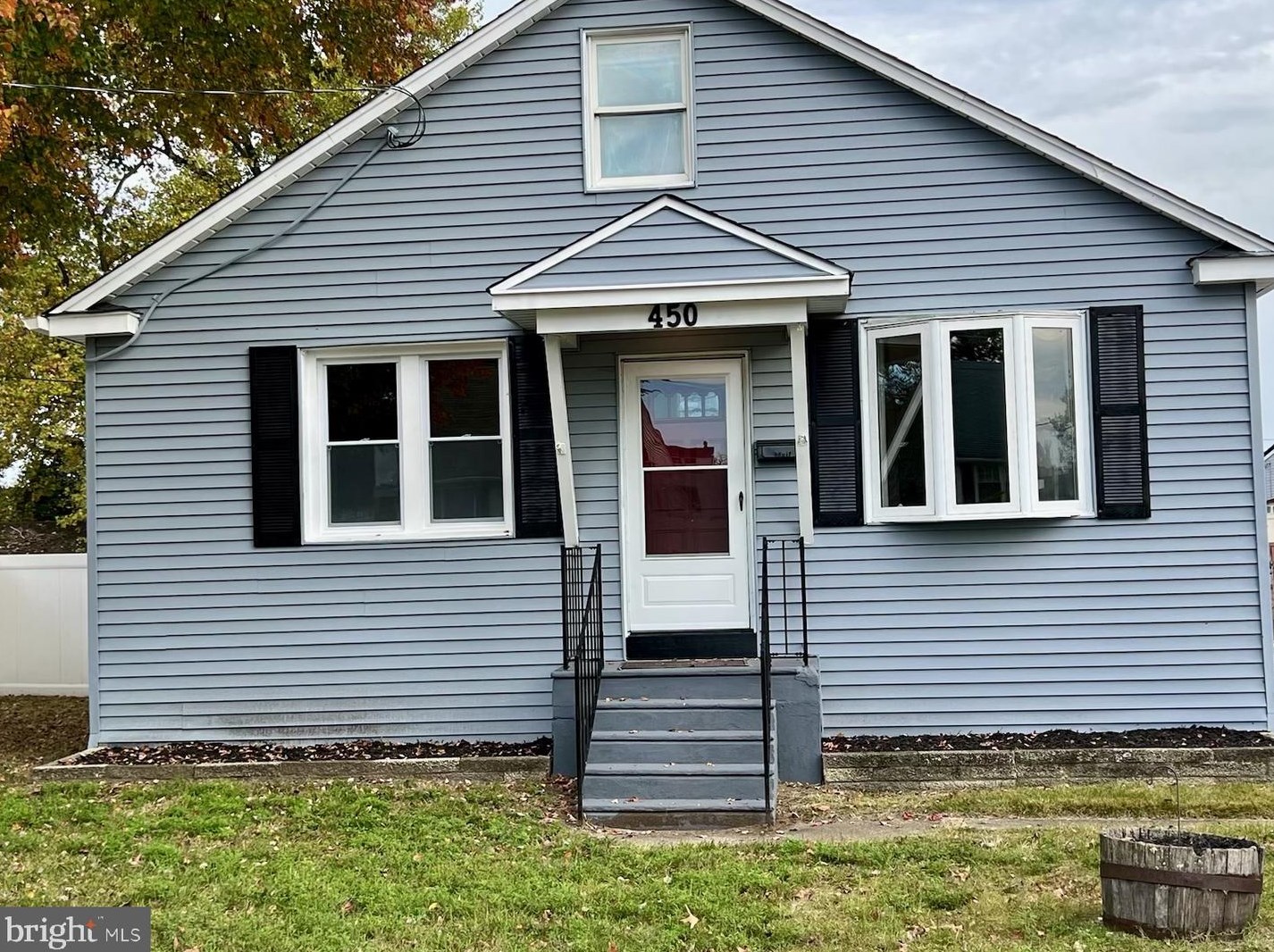450 Arline Ave, Glendora, NJ 08029