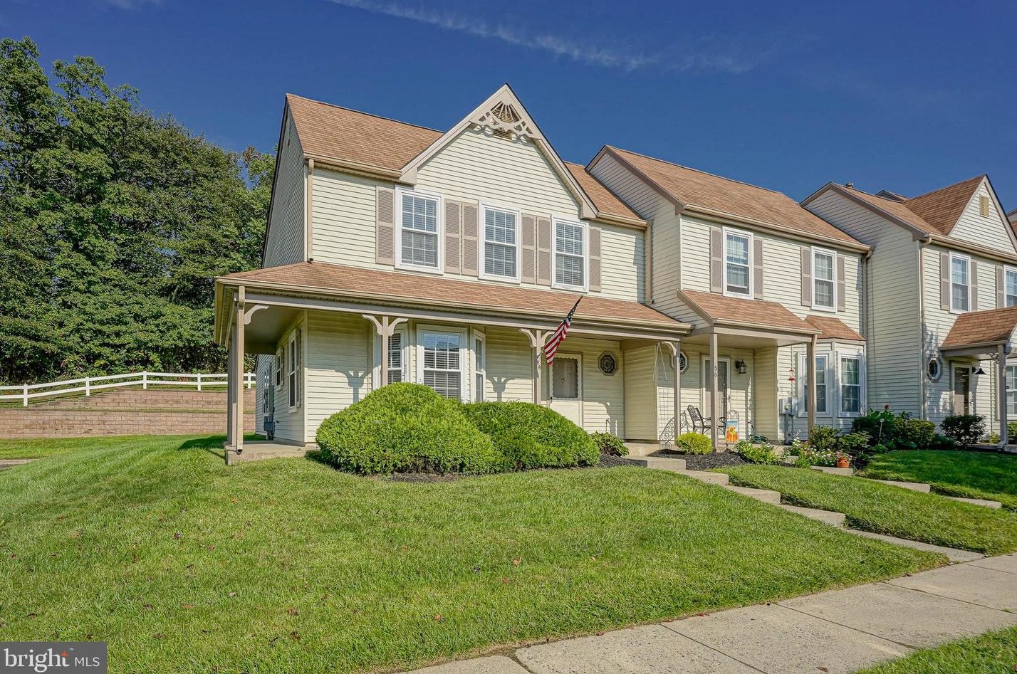 58 Knoll Dr, Blenheim, NJ 08012