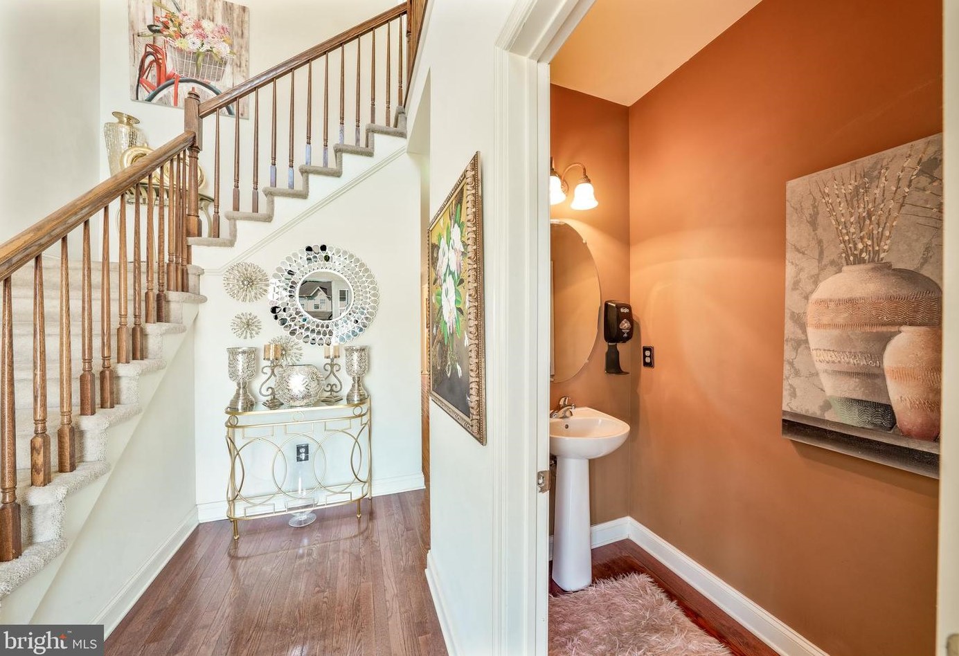 28 Glacier Dr, Berlin Boro, NJ 08009