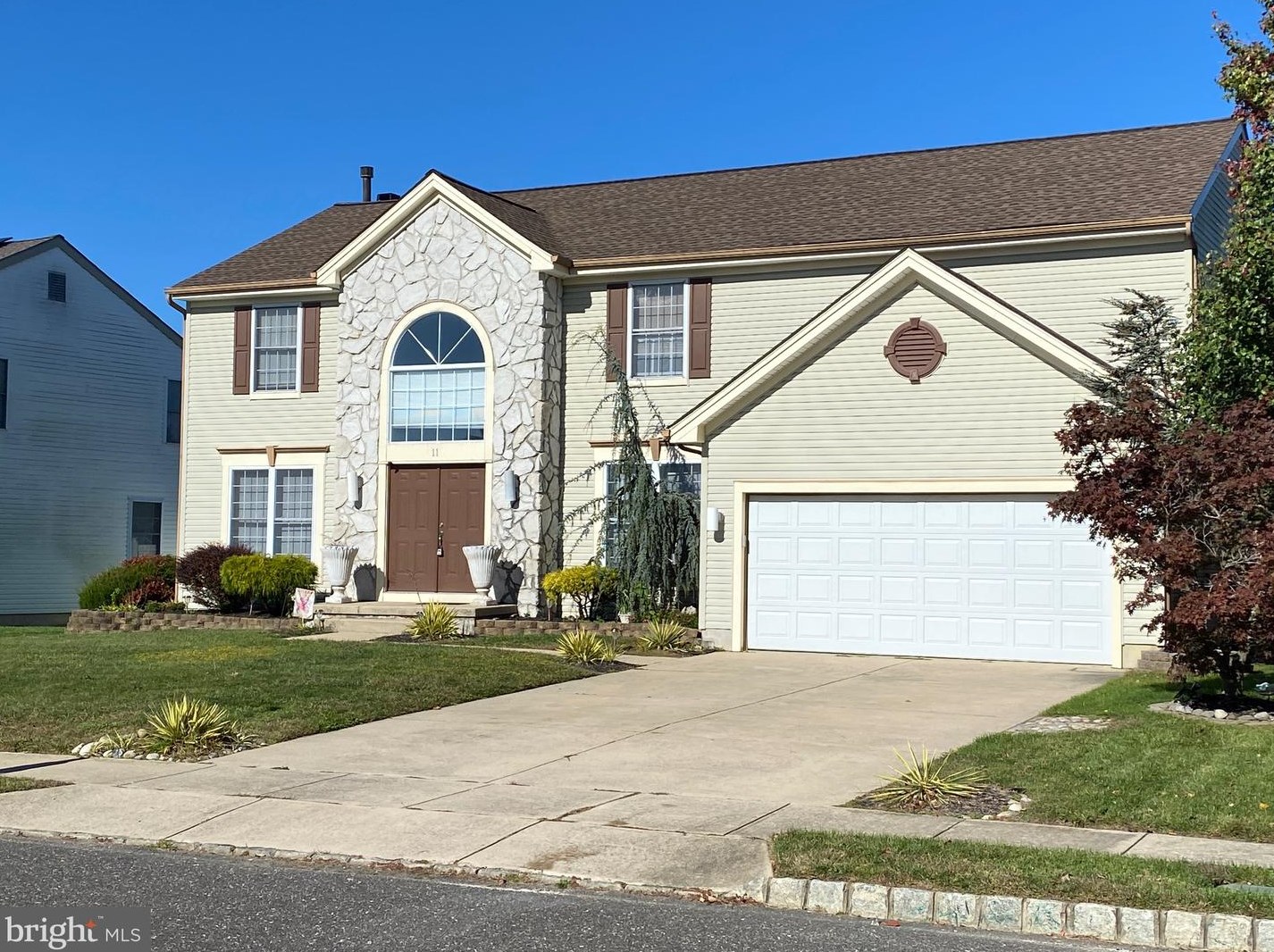11 Red Gravel Cir, Erial, NJ 08081