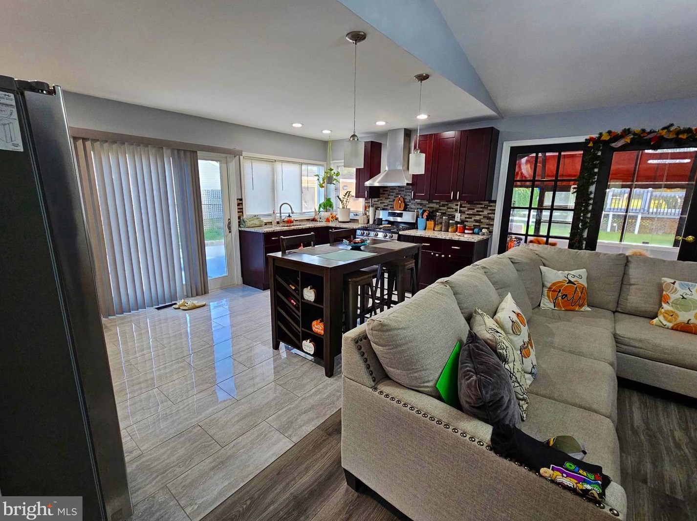 43 Penfield Ln, Erial NJ  08081-1813 exterior