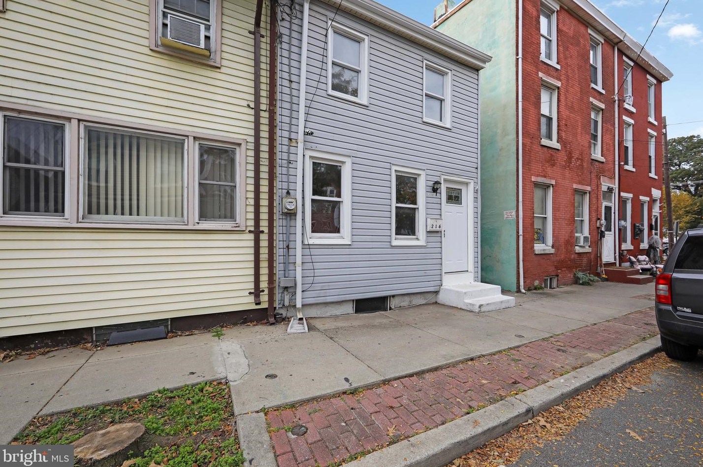 216 Somerset St, Gloucester, NJ 08030