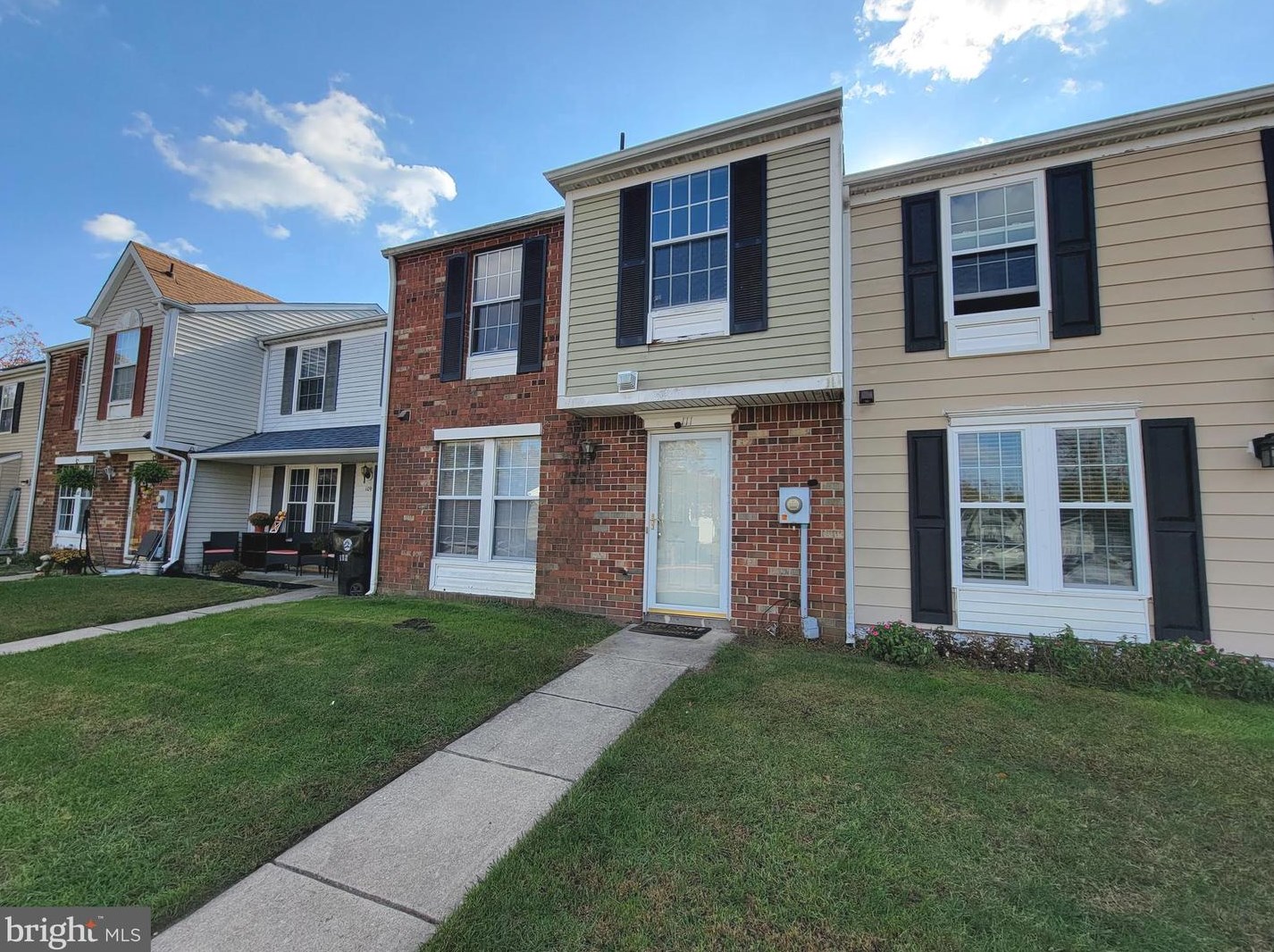 111 Villa Knoll Ct, Erial, NJ 08081