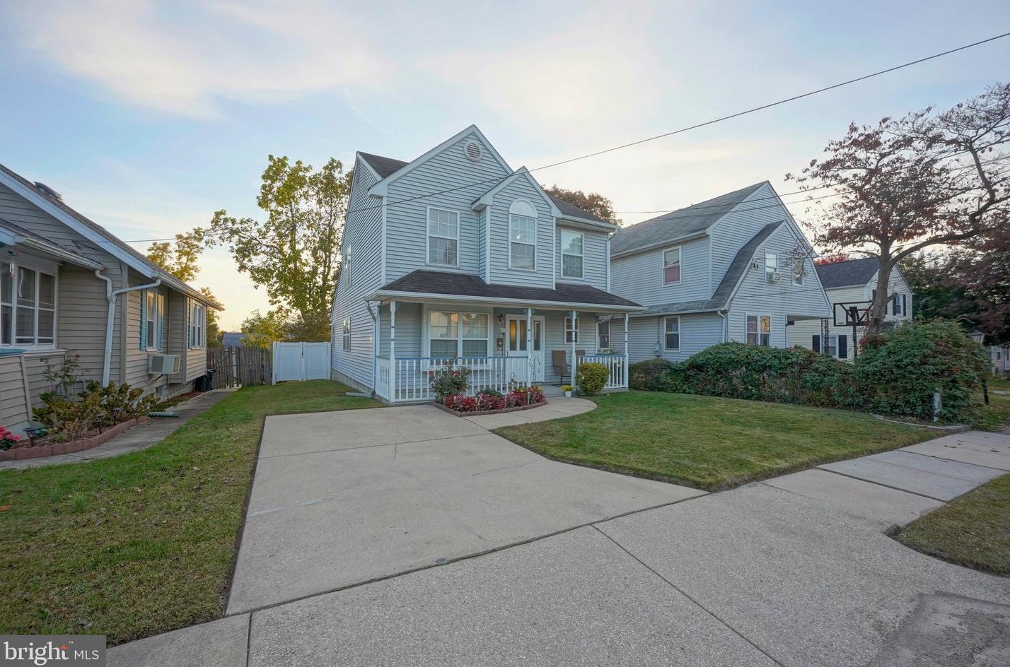 75 Knight Ave, Runnemede, NJ 08078