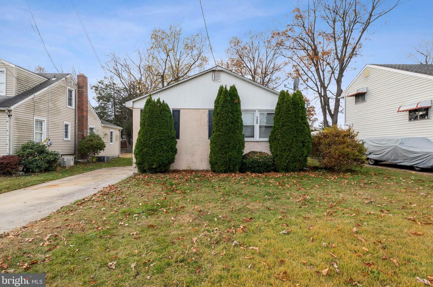 125 Orchard Ave, Runnemede, NJ 08078