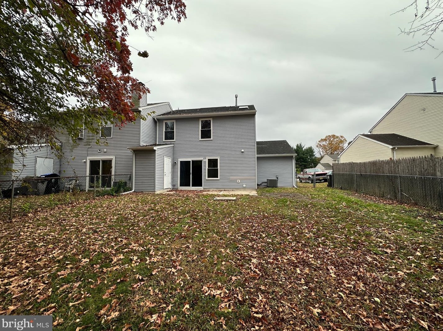 112 Shoreline Dr, Waterford Township, NJ 08004