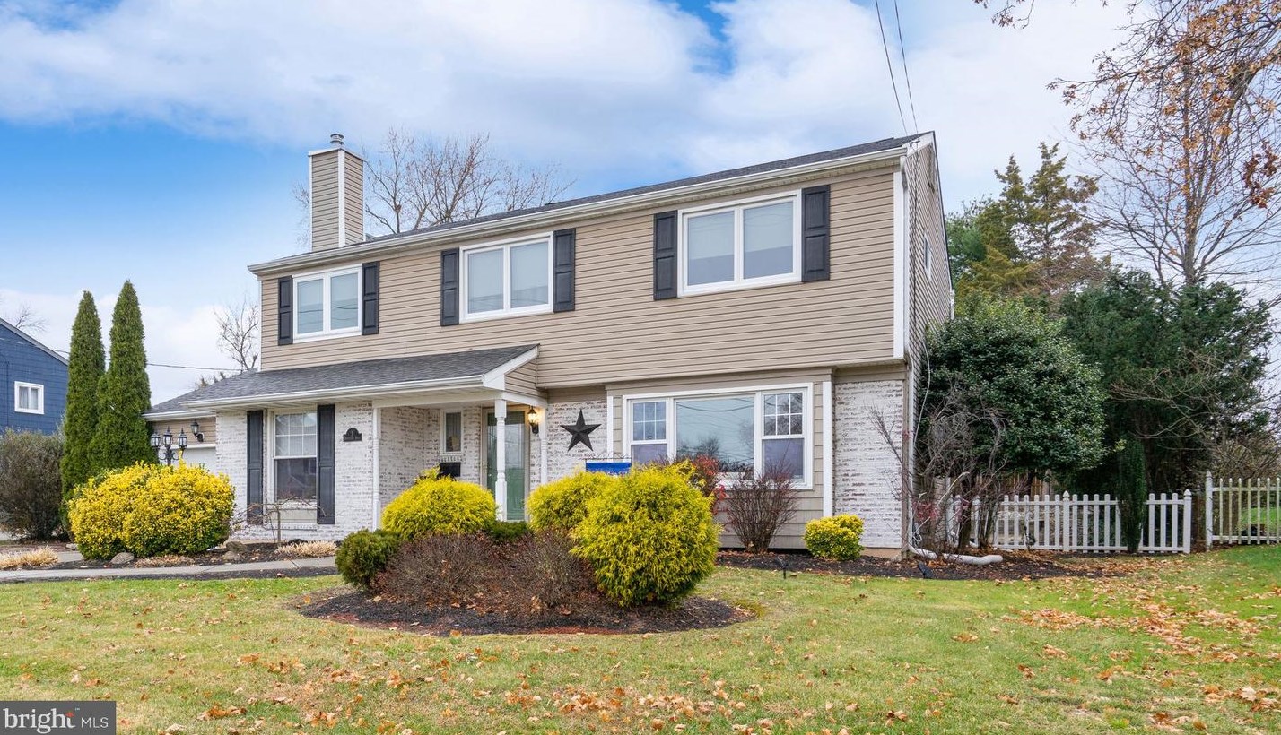 5 Homestead Rd, Stratford, NJ 08084-1610