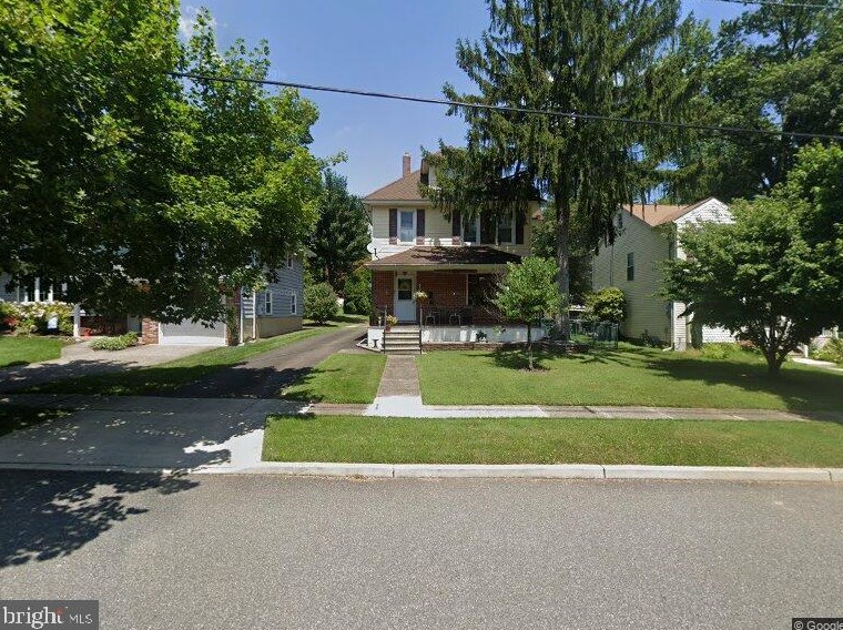 1109 W High St, Haddon Heights, NJ 08035