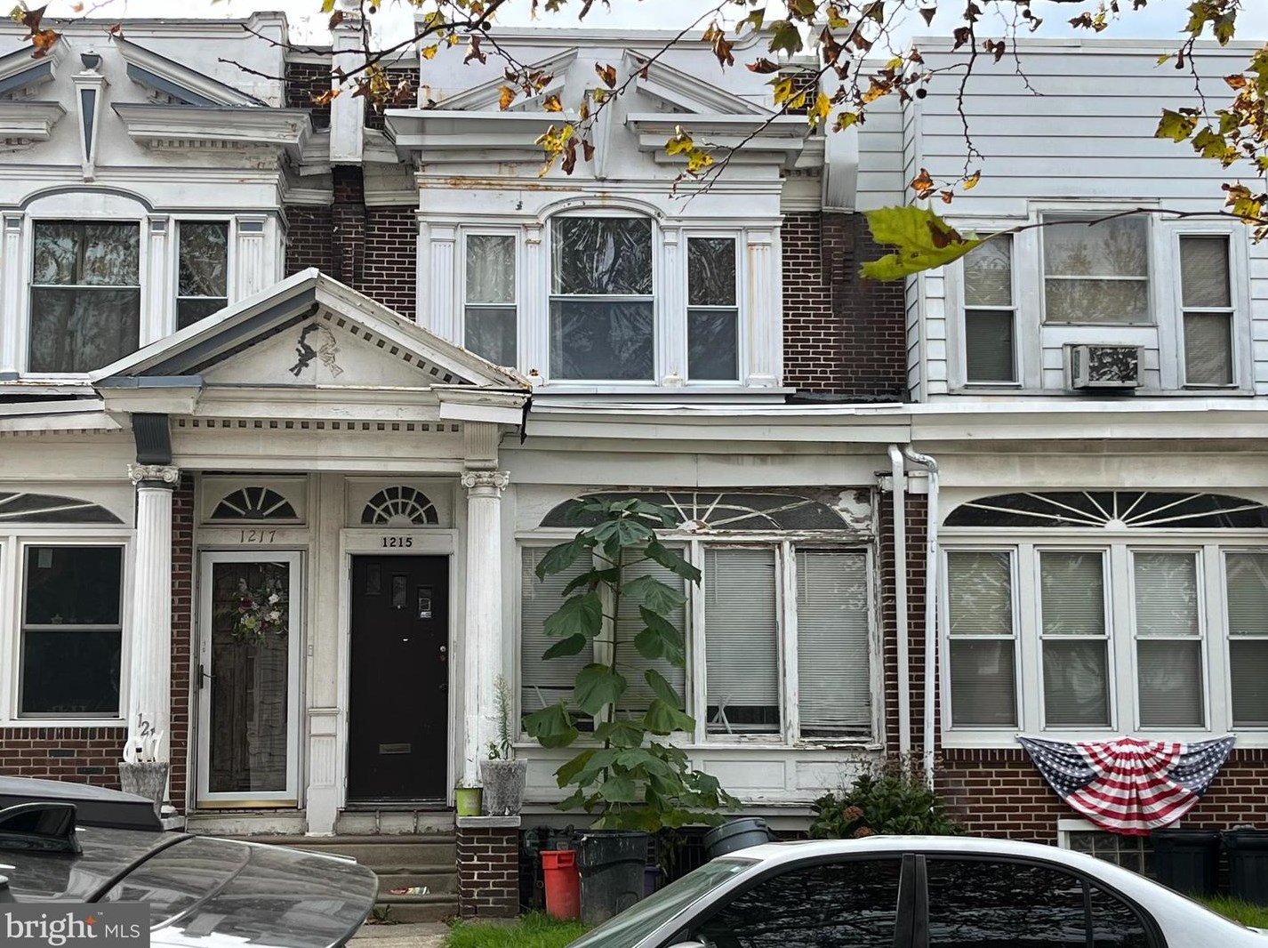 1215 Langham Ave, Camden, NJ 08103
