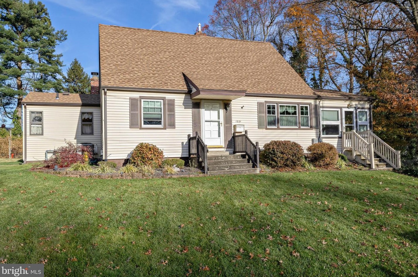 1321 Chestnut Ave, Haddon Heights, NJ 08035