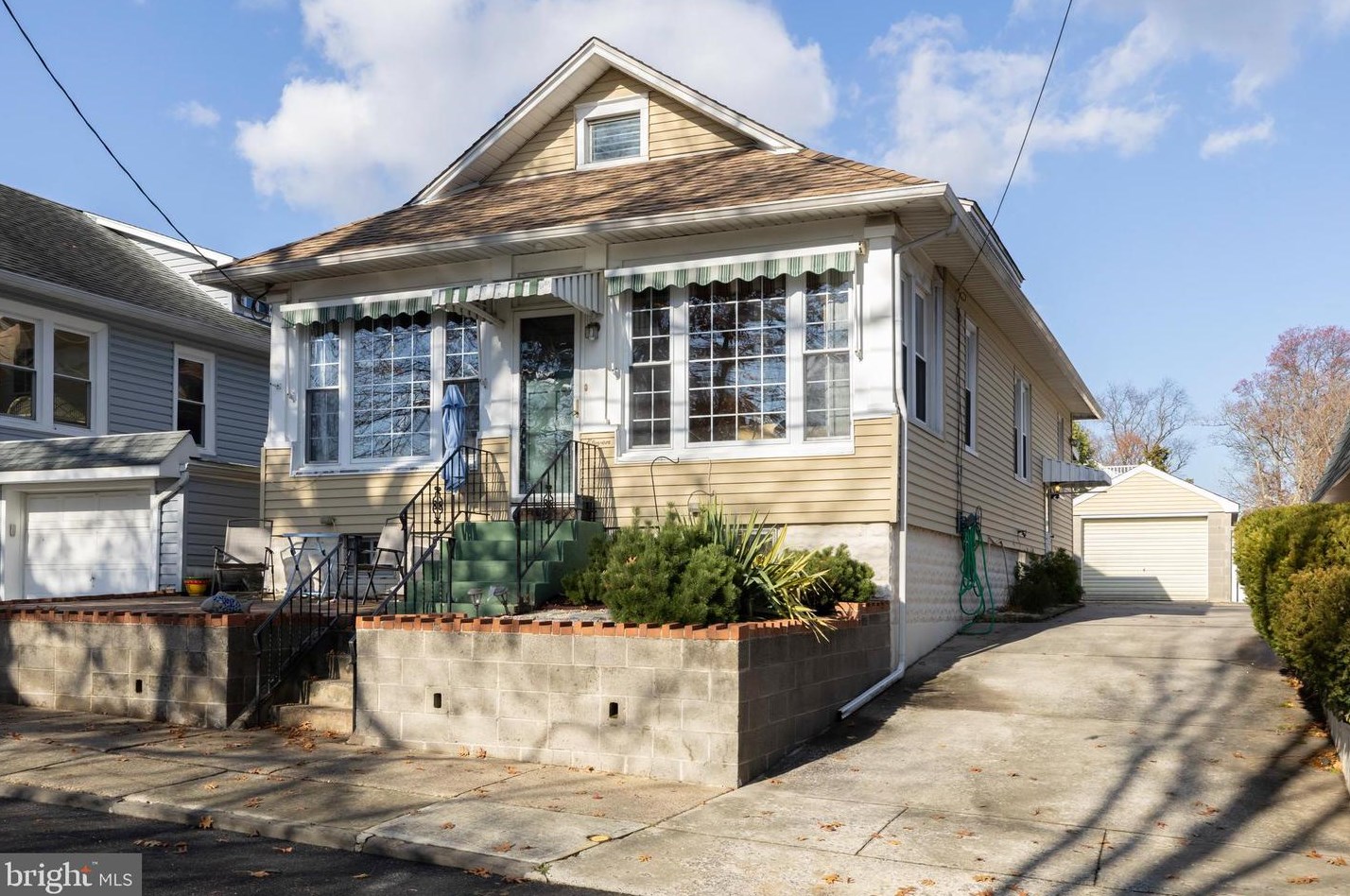 11 Francis St, Gloucester, NJ 08030