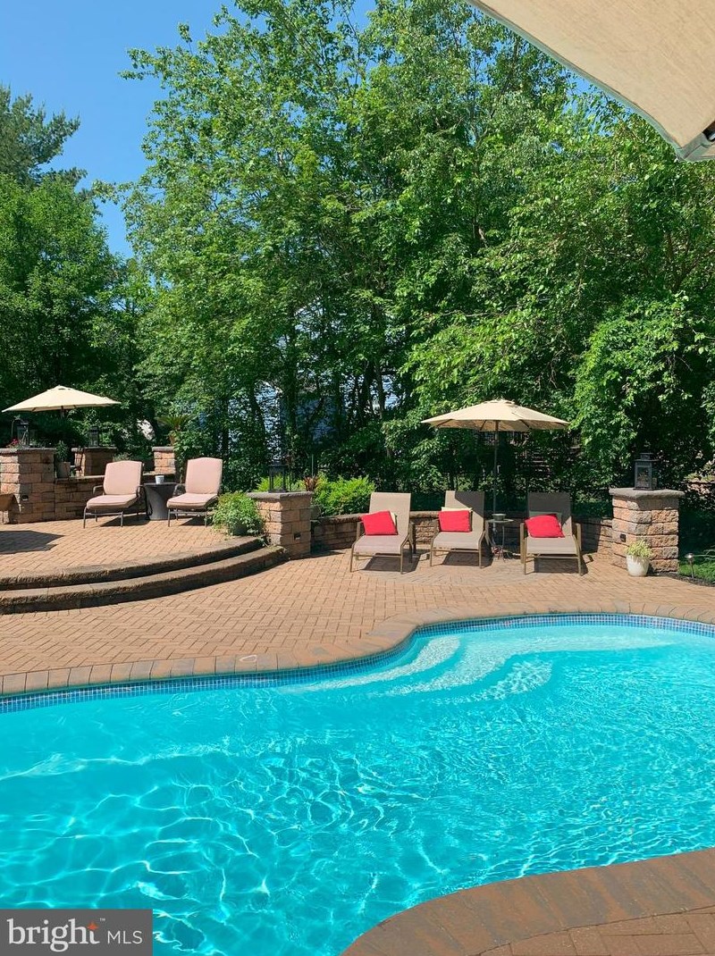 706 Cannery Row, Waterford Township NJ  08004-1224 exterior