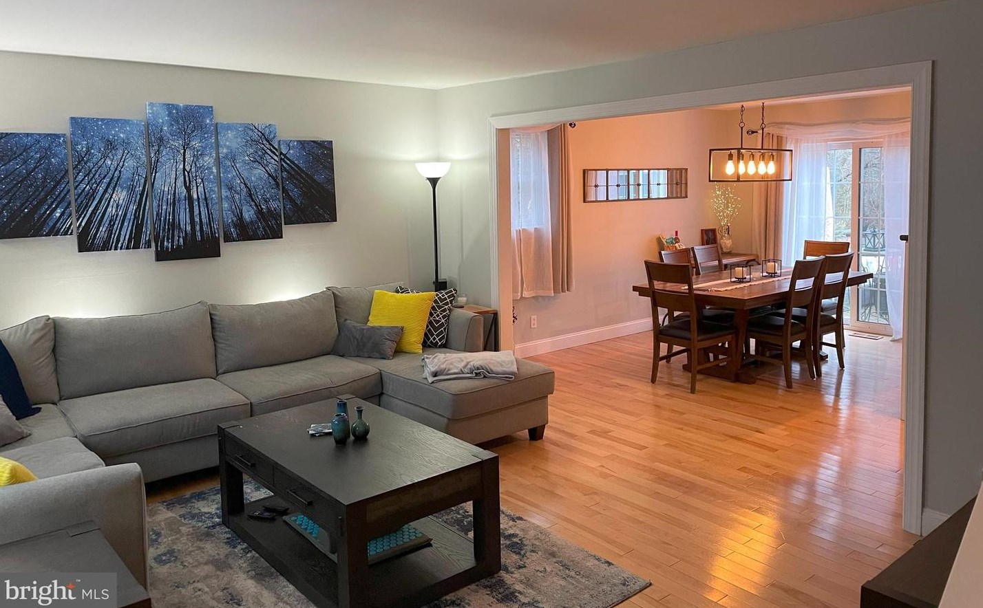 706 Cannery Row, Waterford Township NJ  08004-1224 exterior