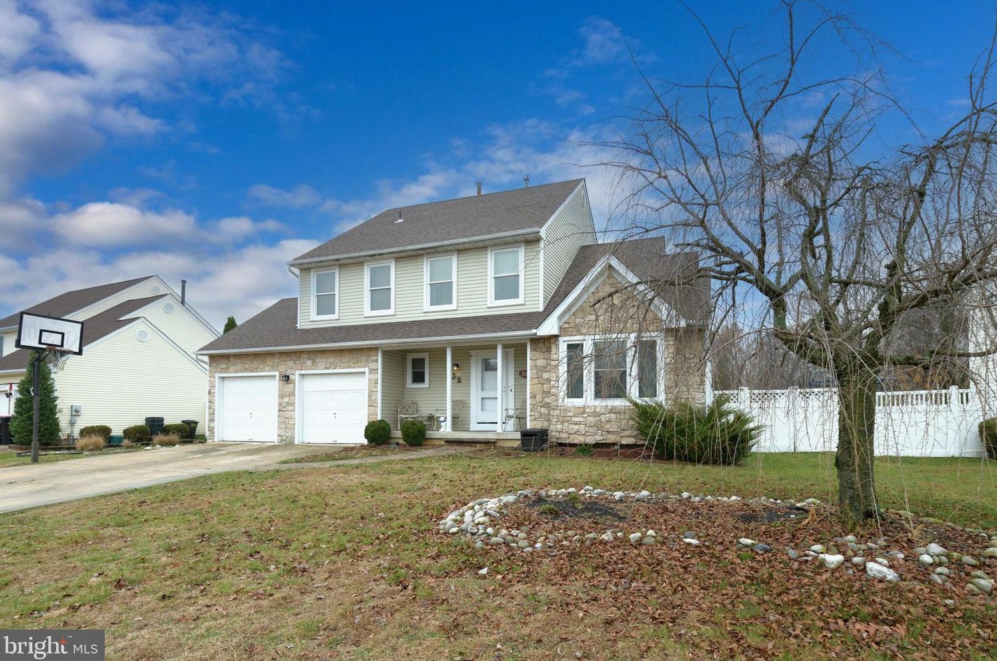 32 Glen Burnie Dr, Erial, NJ 08081