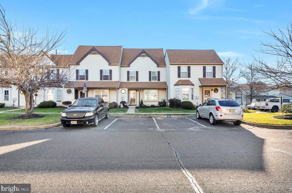 55 Knoll Dr, Blenheim, NJ 08012-5410