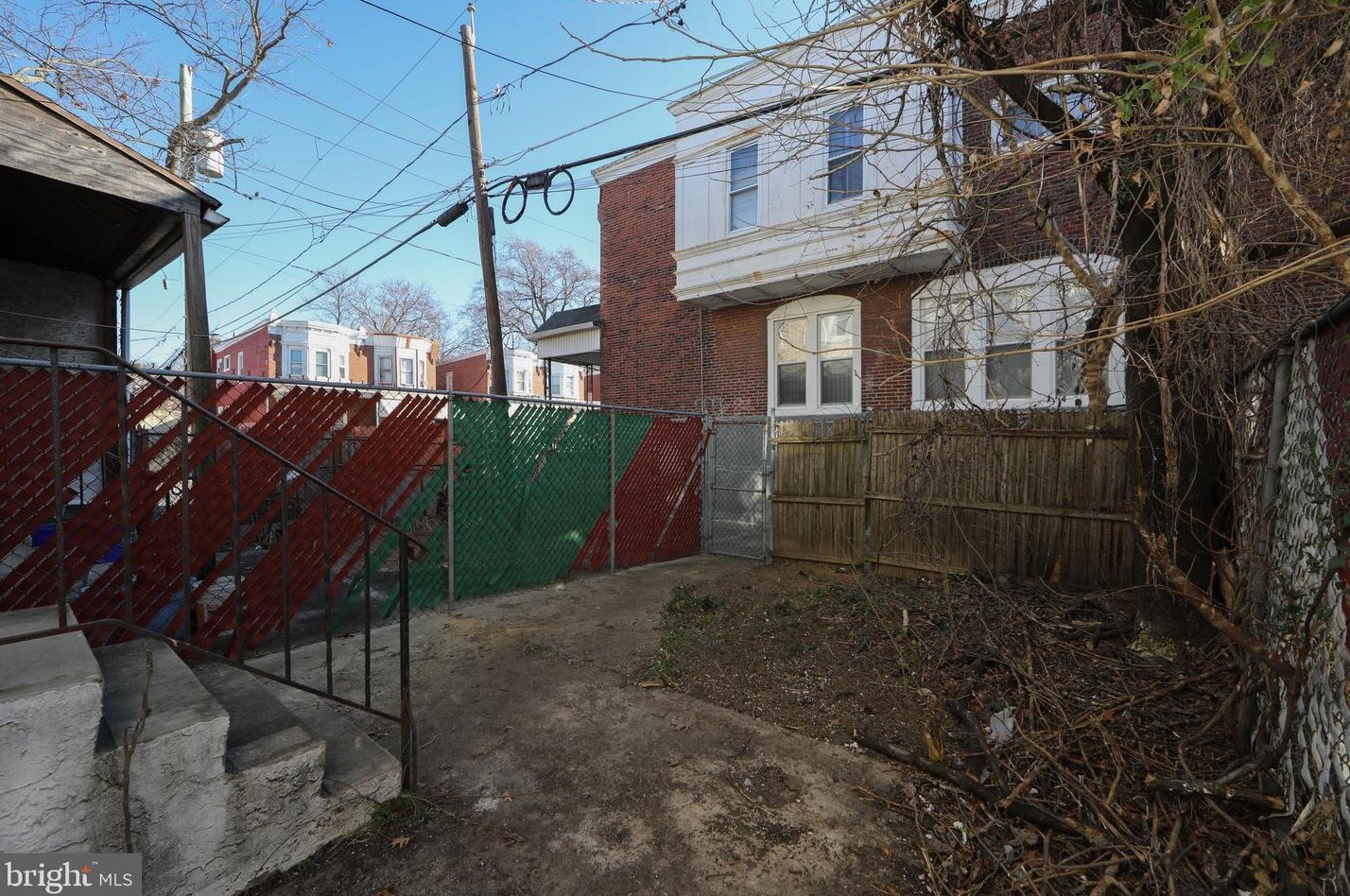 1268 Park Blvd, Camden NJ 08103-2757 exterior