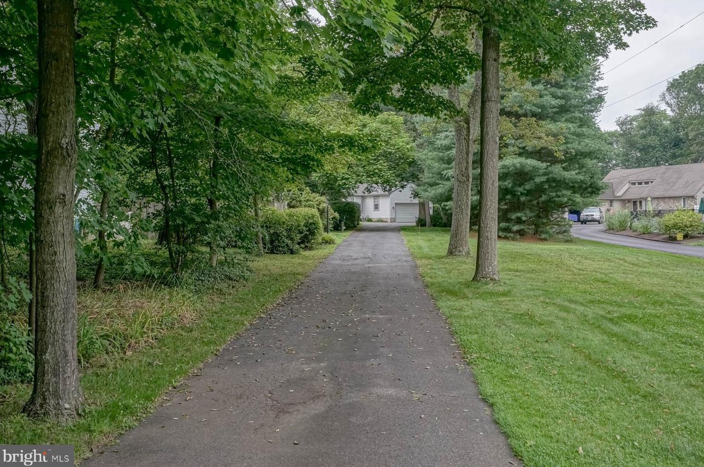 343 Front St, Waterford Township, NJ 08004-1919