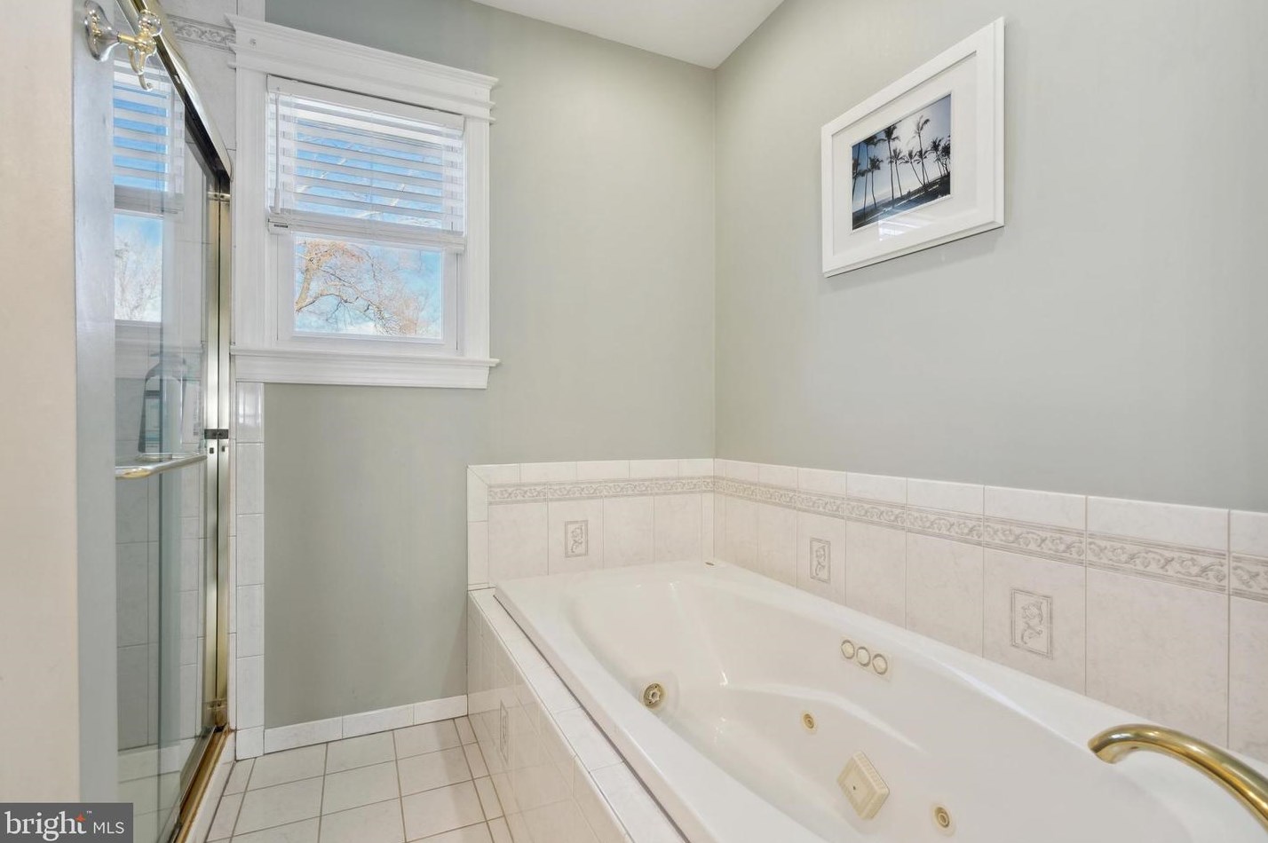 439 Melrose Ave, Camden NJ  08108-2519 exterior