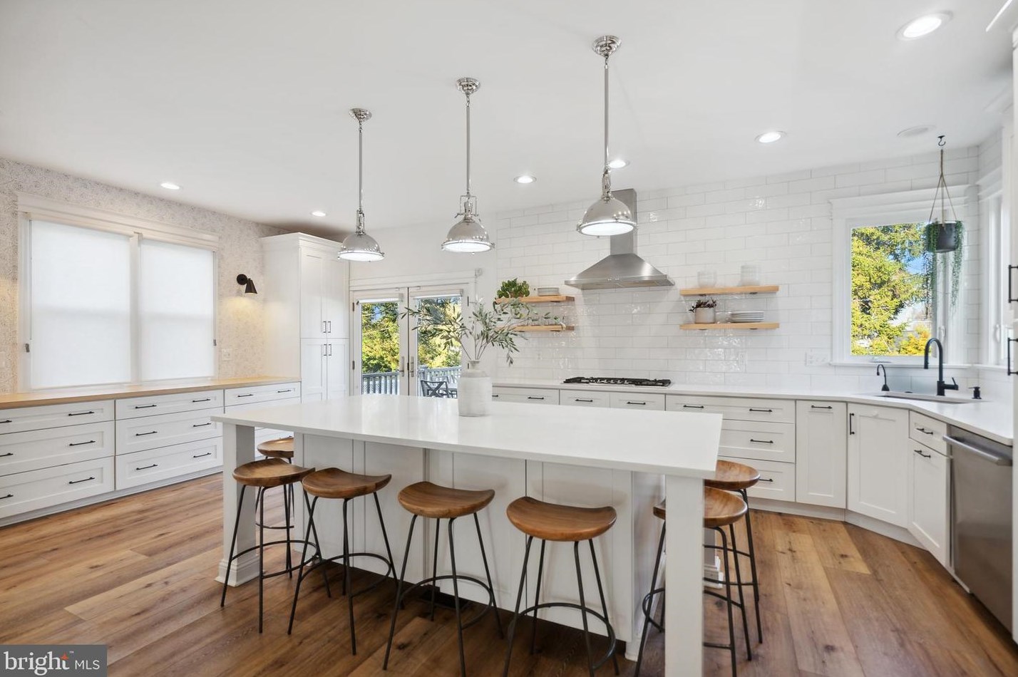 439 Melrose Ave, Camden NJ  08108-2519 exterior