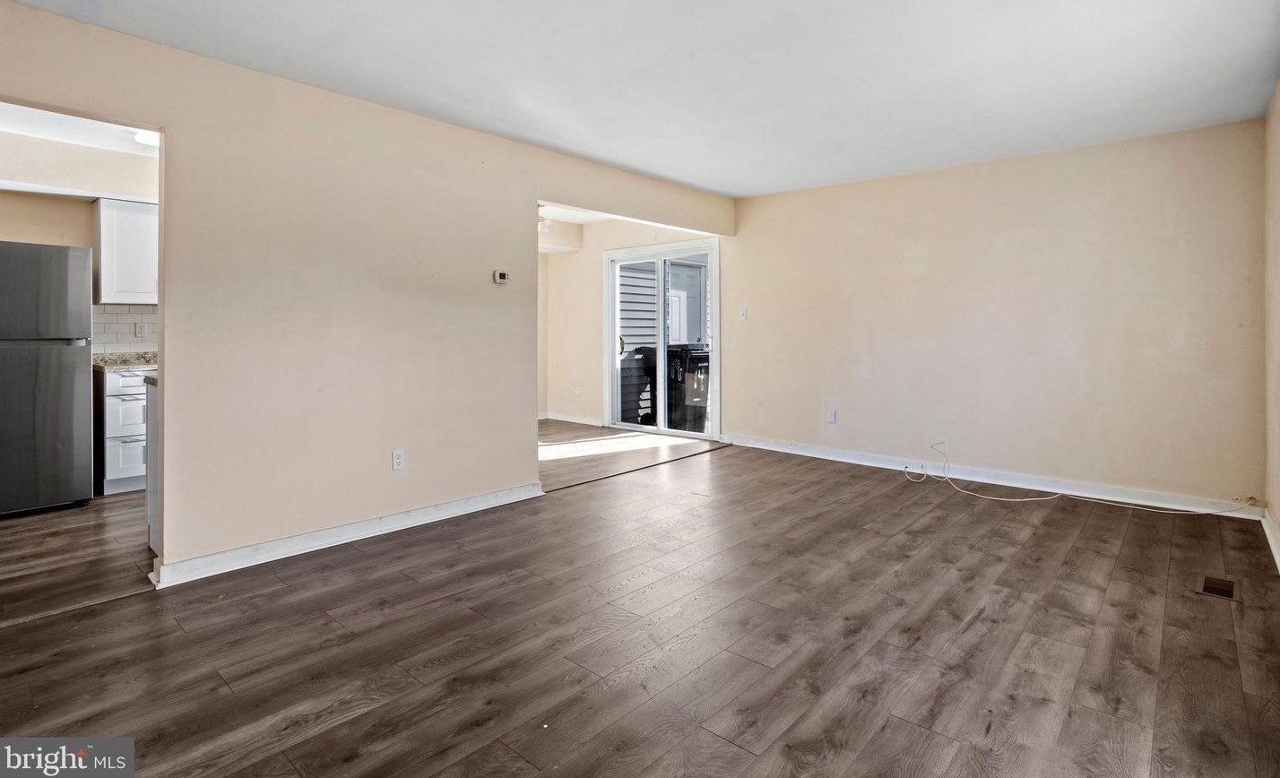 14 Lerner Ct, Erial NJ  08081-1925 exterior