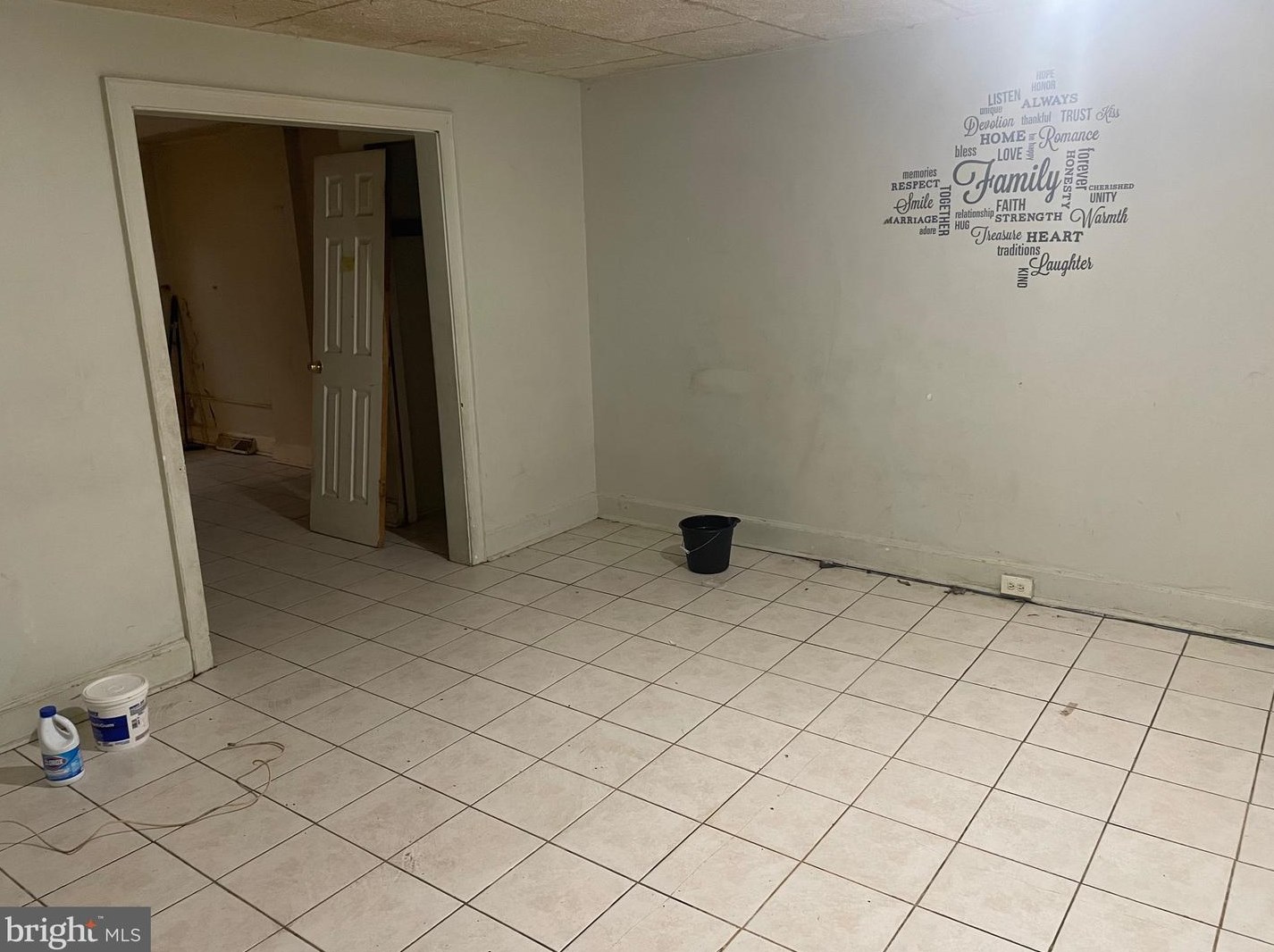 2941 Tuckahoe Rd, Camden, NJ 08104