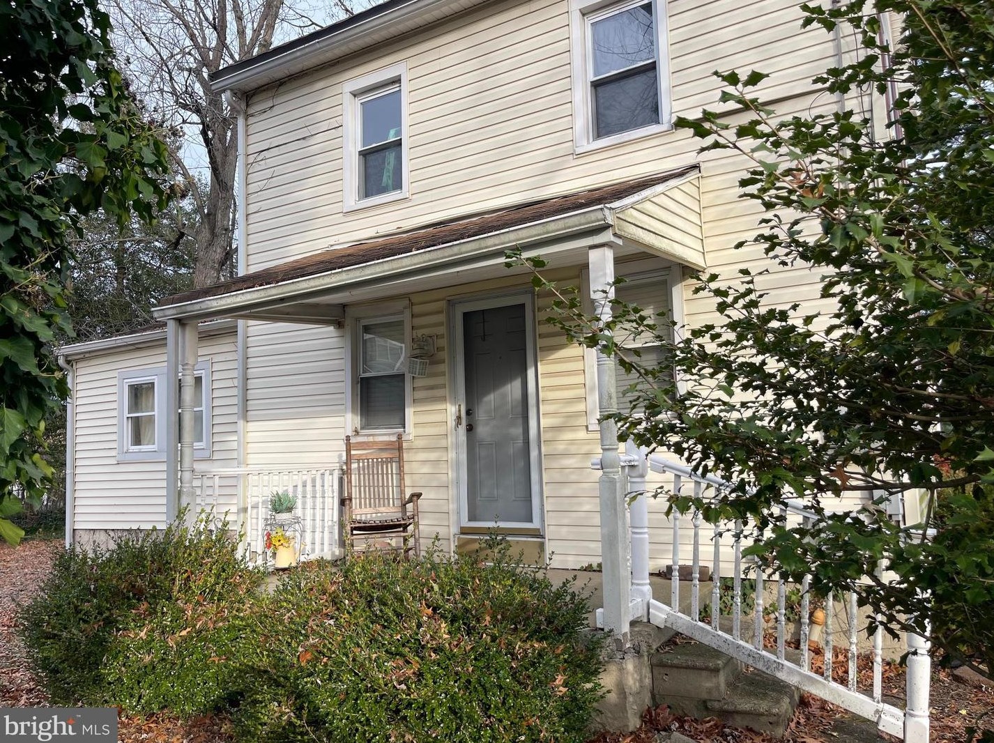 122 S Burnt Mill Rd, Franklin Township, NJ 08043