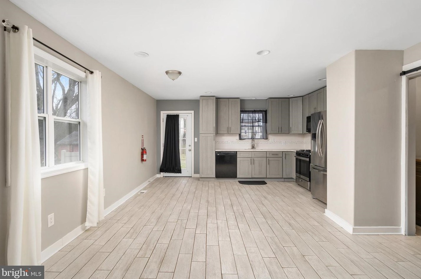 451 Tansboro Rd, Waterford Township NJ  08004-2406 exterior