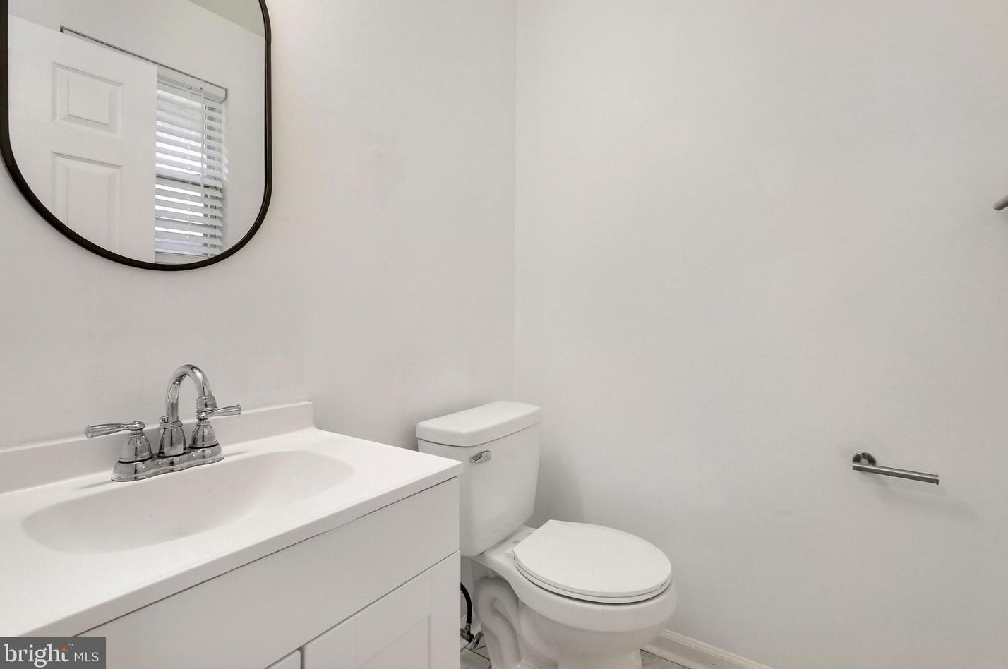 1804 Mason Run, Pine Hill NJ  08021-7607 exterior
