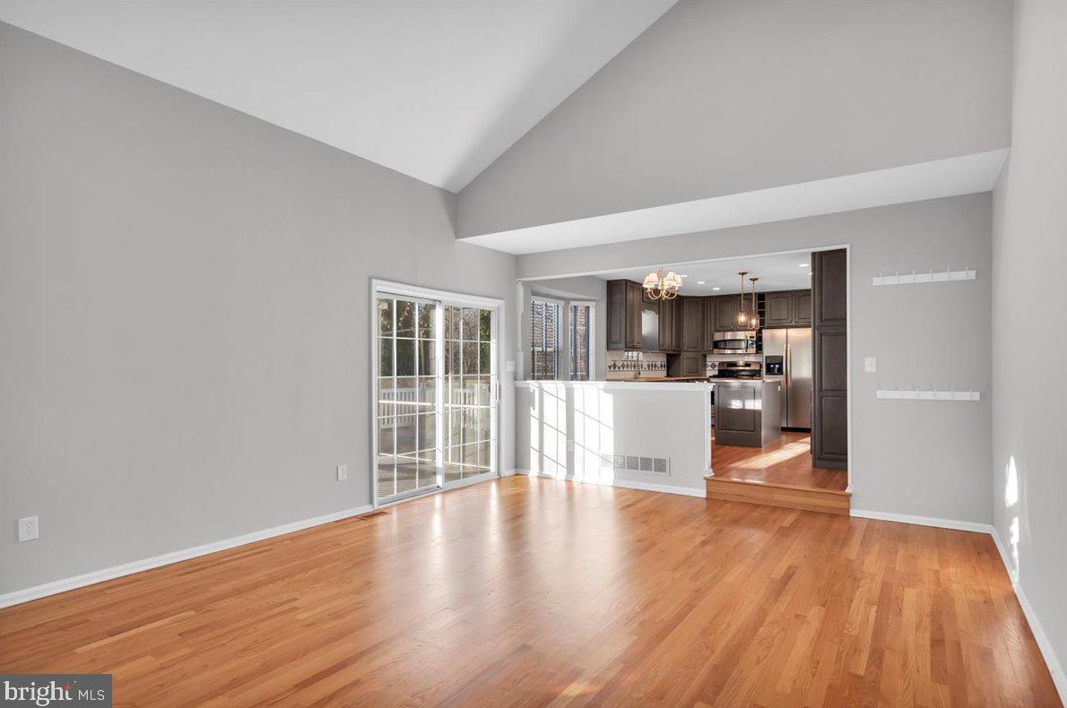 72 Sofia Dr, Blenheim NJ  08012-5359 exterior