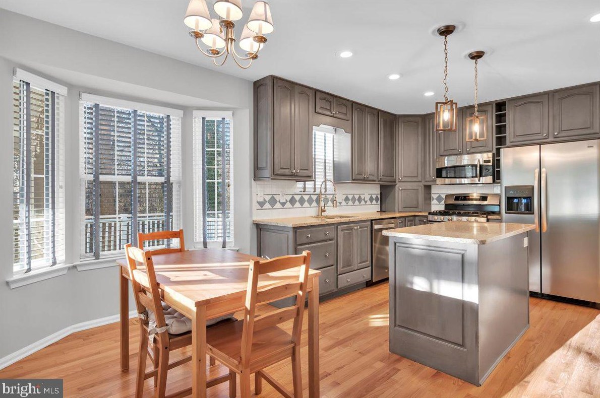 72 Sofia Dr, Blenheim NJ  08012-5359 exterior