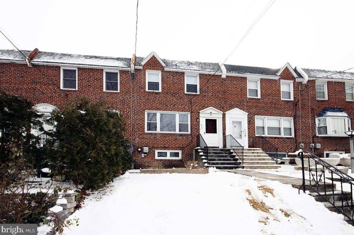 456 Woodlawn Ter, Camden, NJ 08108